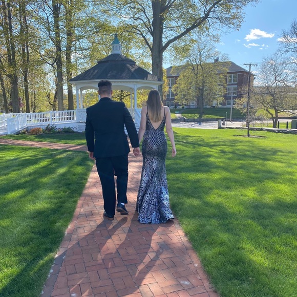 Jovani  prom dress - Picture 2 of 3